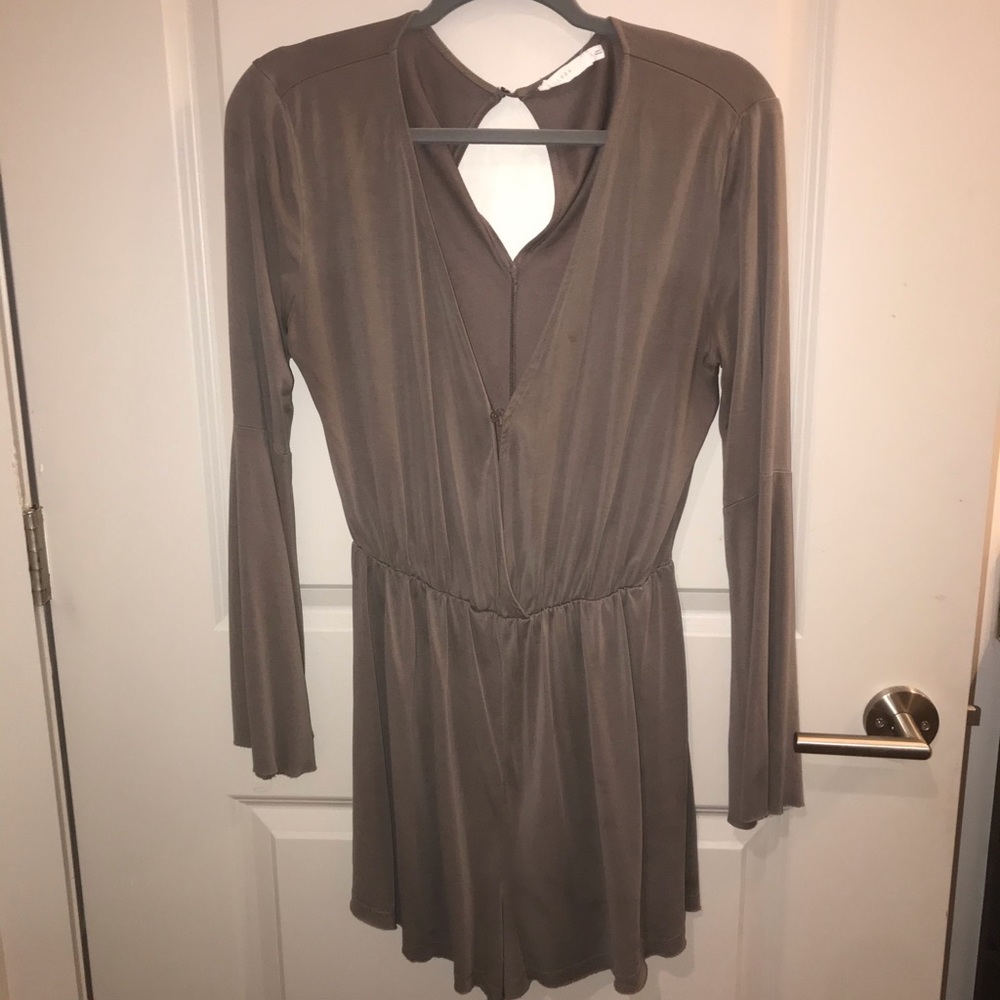 LUSH Grey Deep V Romper Size L